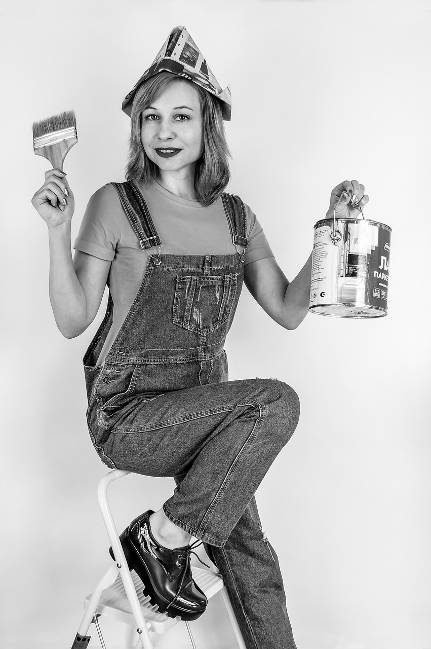 gallery-05 repair, paint, woman, painter, paintbrush, work, construction, builder, girl, pose, portrait, monochrome